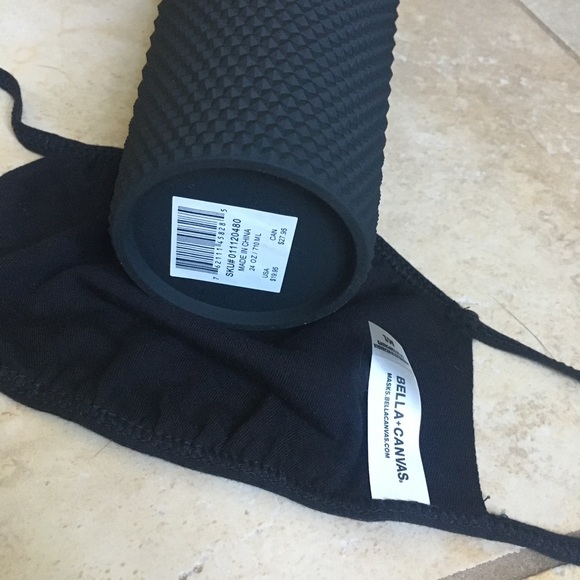 Starbucks Matte Black Tumbler + Starbucks Mask - Picture 10 of 13